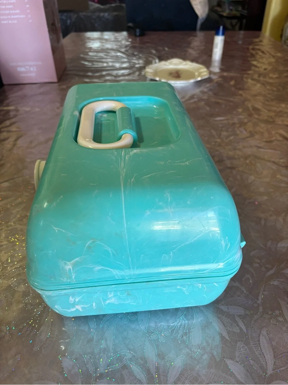 Caboodle Teal Retro Plastic Carry Case with Geo Logo